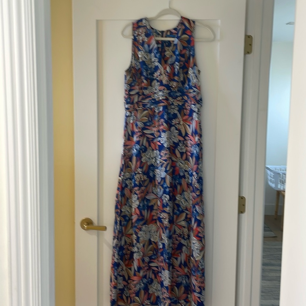 J McLaughlin Long blue sleeveless dress